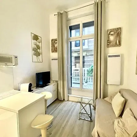 Ton Petit Coin De Paradis Avec Balcon Au Palace *