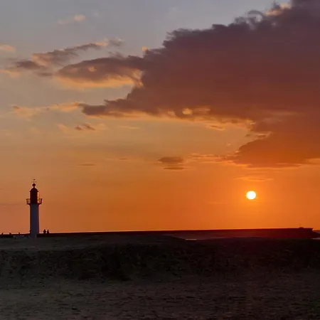 Ton Petit Coin De Paradis Avec Balcon Au Palace Lejlighed *